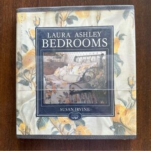 Laura Ashley Bedrooms Hardcover